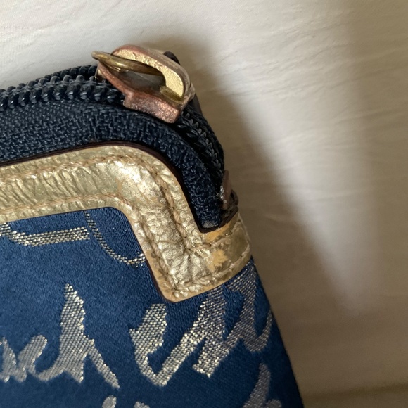 Coach Tablet Case iPad Cover Padded Zippered Pouch with Metallic Thread/Graphics - Picture 10 of 14